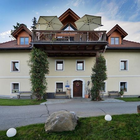 Little Farm Apartments Фельдкирхен  Экстерьер фото